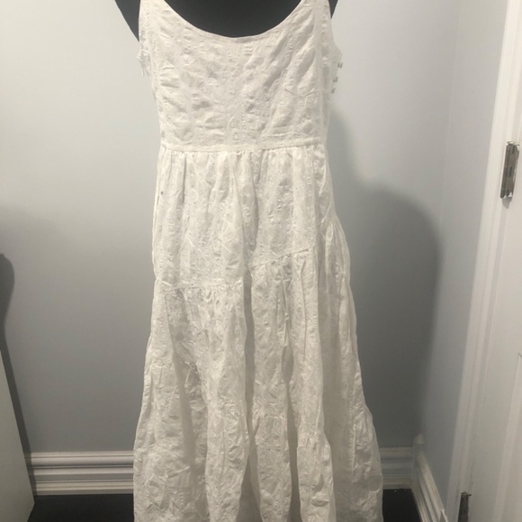 Club Monaco Boho Embroidered White Medium Cottagecore Maxi Sundress - Picture 4 of 5